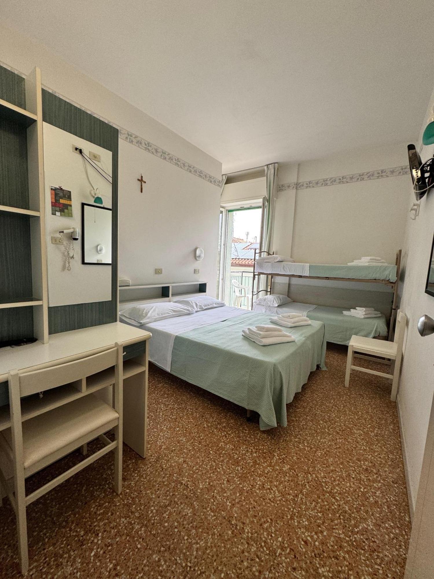 Hotel Urania Nuova Gestione 3*